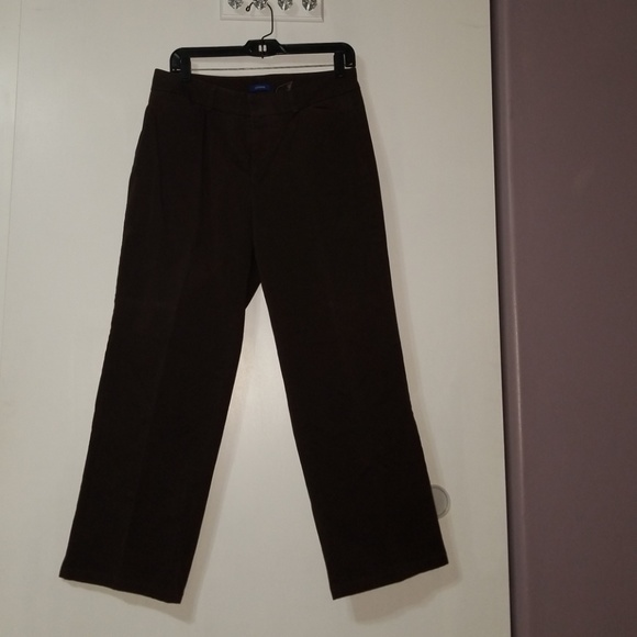 4 pair of Dockers. Sz 10 short. - Picture 6 of 8